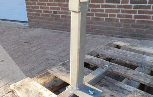 Foto van trekbok cat. 1 gegalvaniseerd