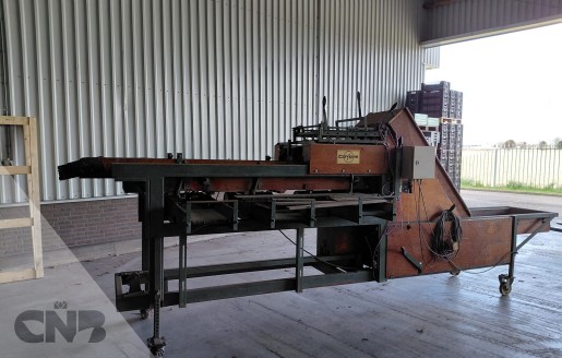 Foto van Voorsorteerder met poetser-Compas